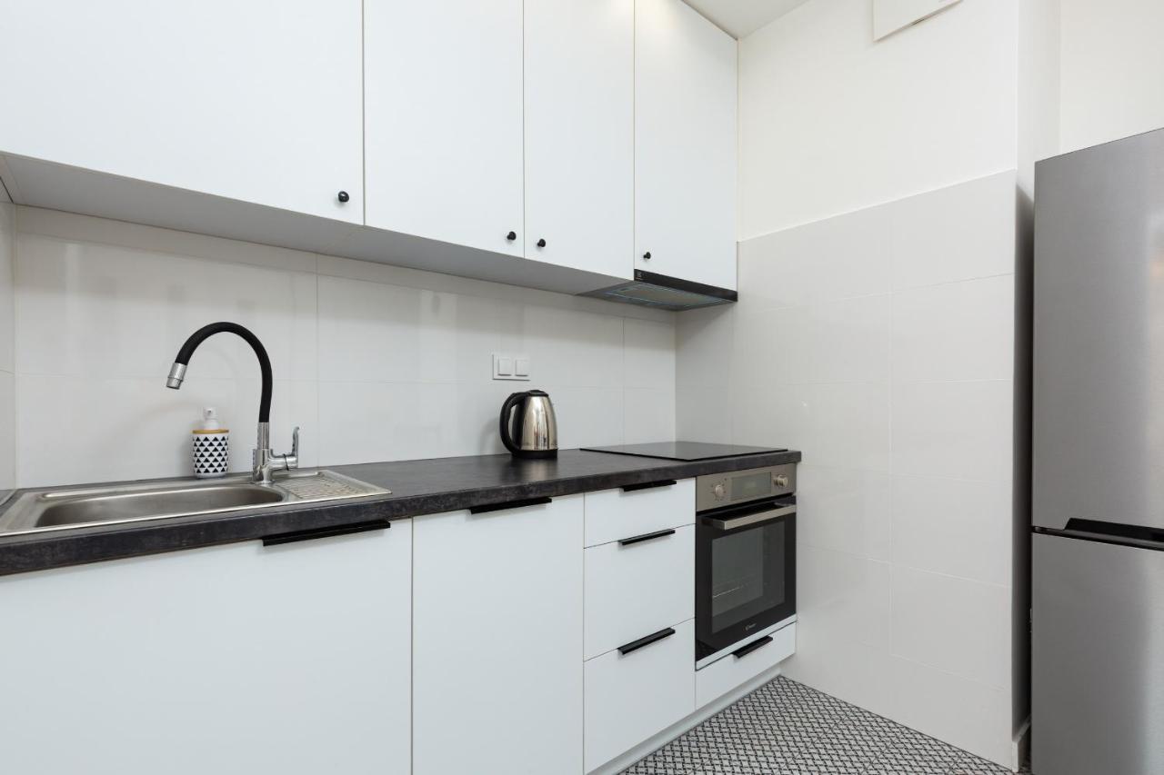 Metro Bielany Apartments By Noclegi Renters Varşova Dış mekan fotoğraf