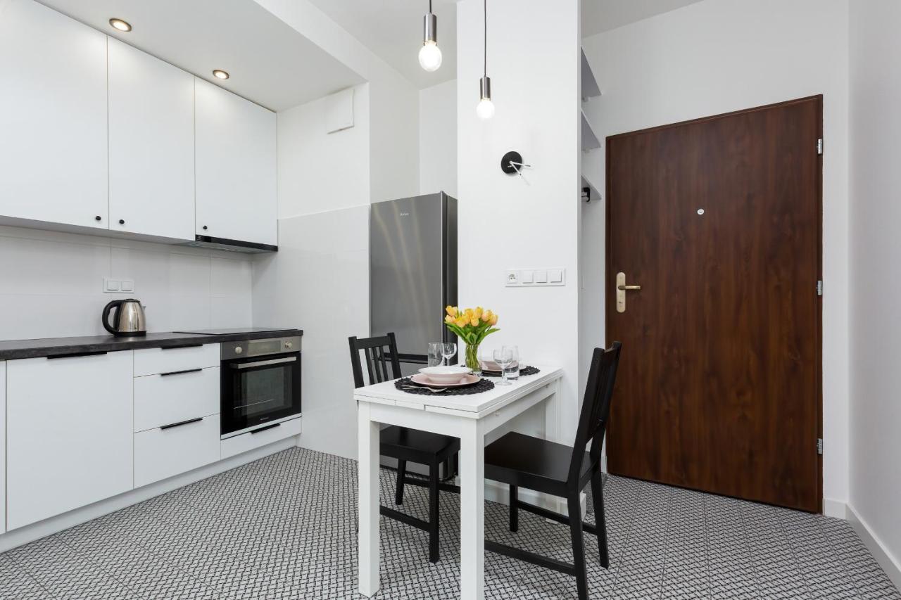 Metro Bielany Apartments By Noclegi Renters Varşova Dış mekan fotoğraf