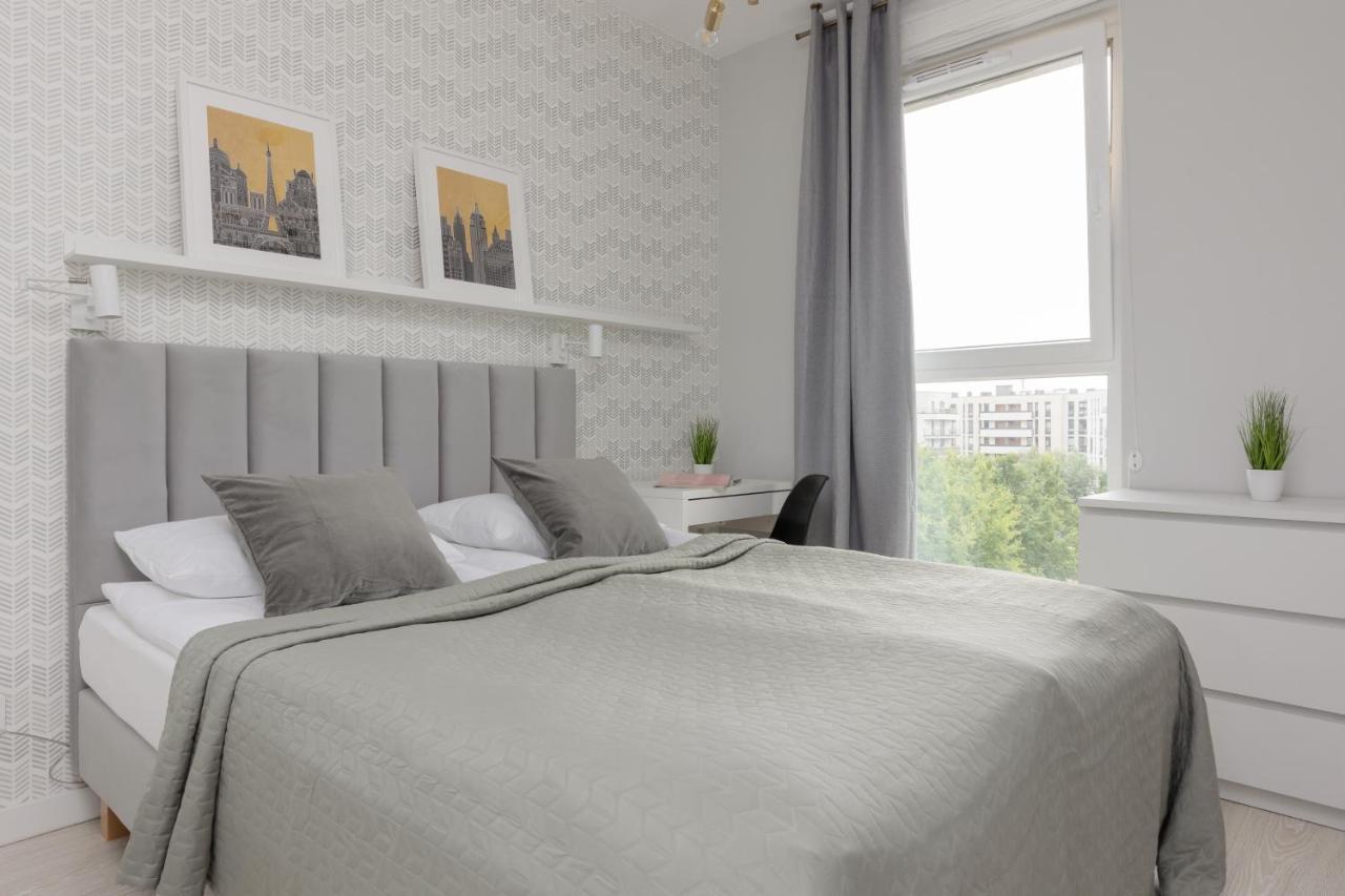 Metro Bielany Apartments By Noclegi Renters Varşova Dış mekan fotoğraf