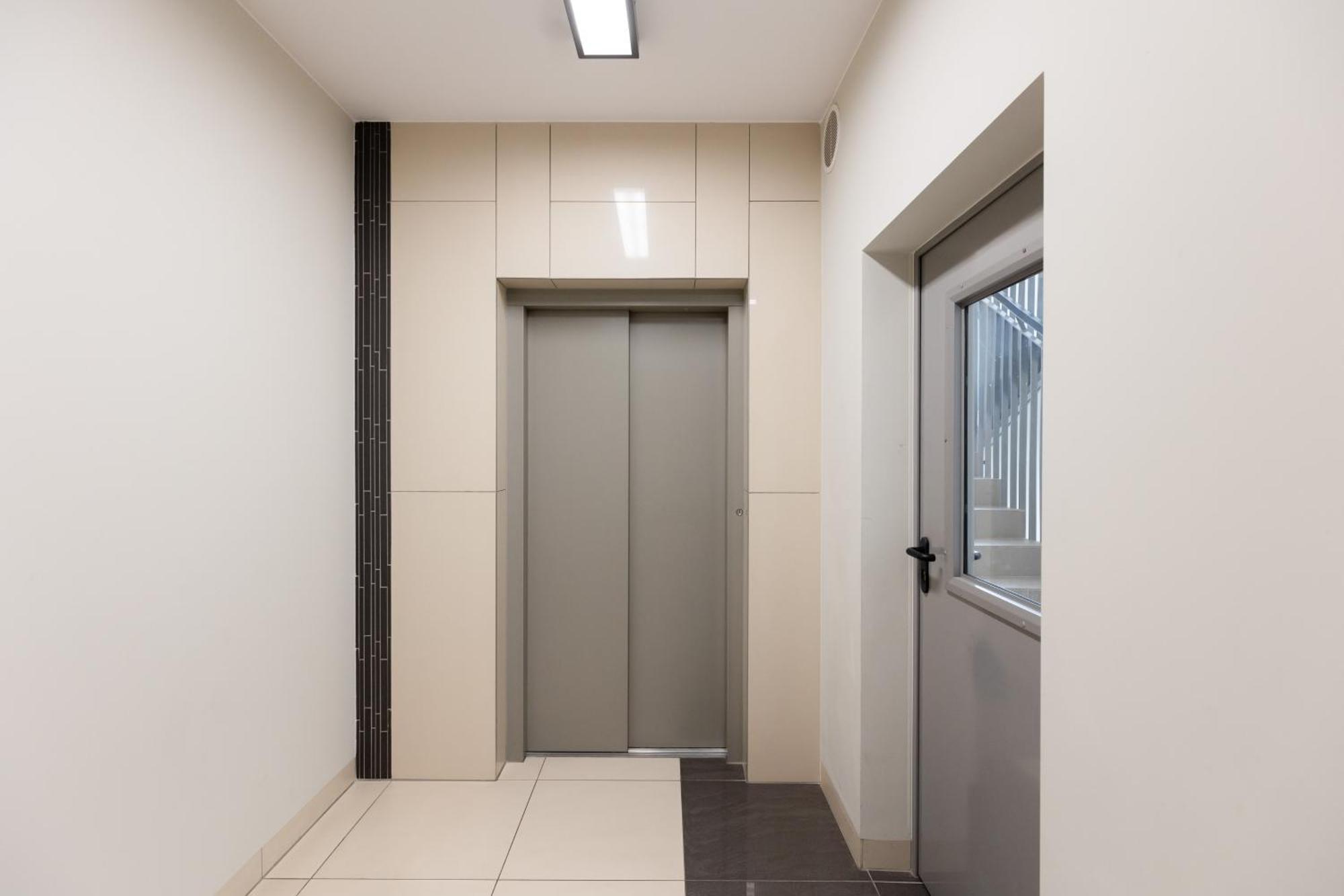 Metro Bielany Apartments By Noclegi Renters Varşova Dış mekan fotoğraf