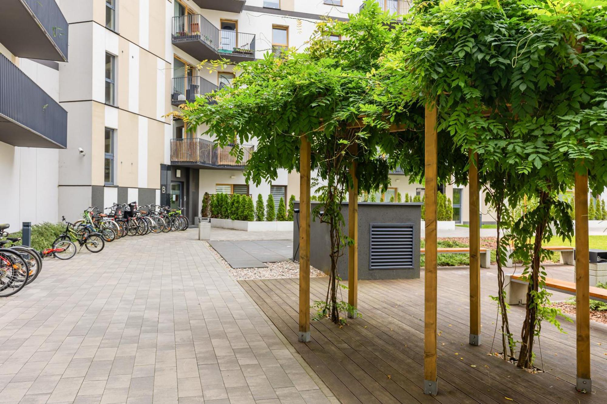 Metro Bielany Apartments By Noclegi Renters Varşova Dış mekan fotoğraf